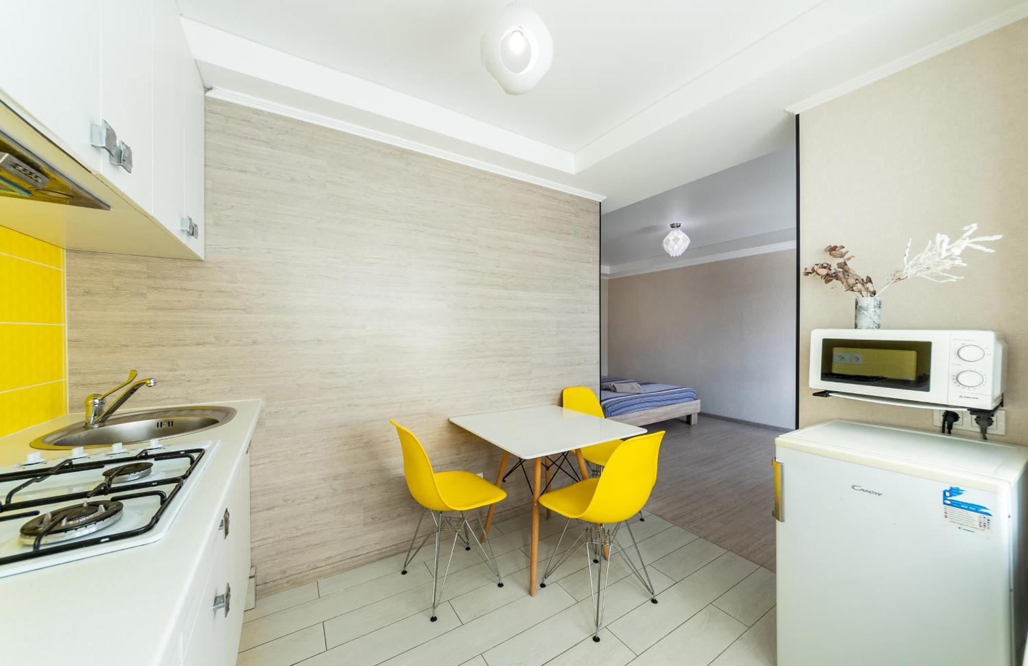 Home Apartments Киев Екстериор снимка